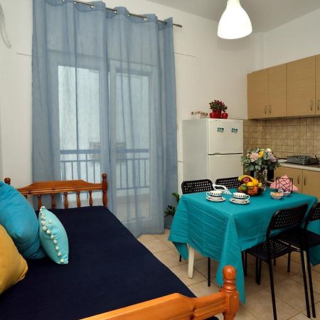 Maria Konstantinidis Apartments Nea Poteidaia Exterior photo